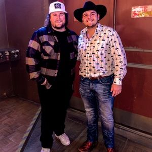 Meet your Posher, Hunter